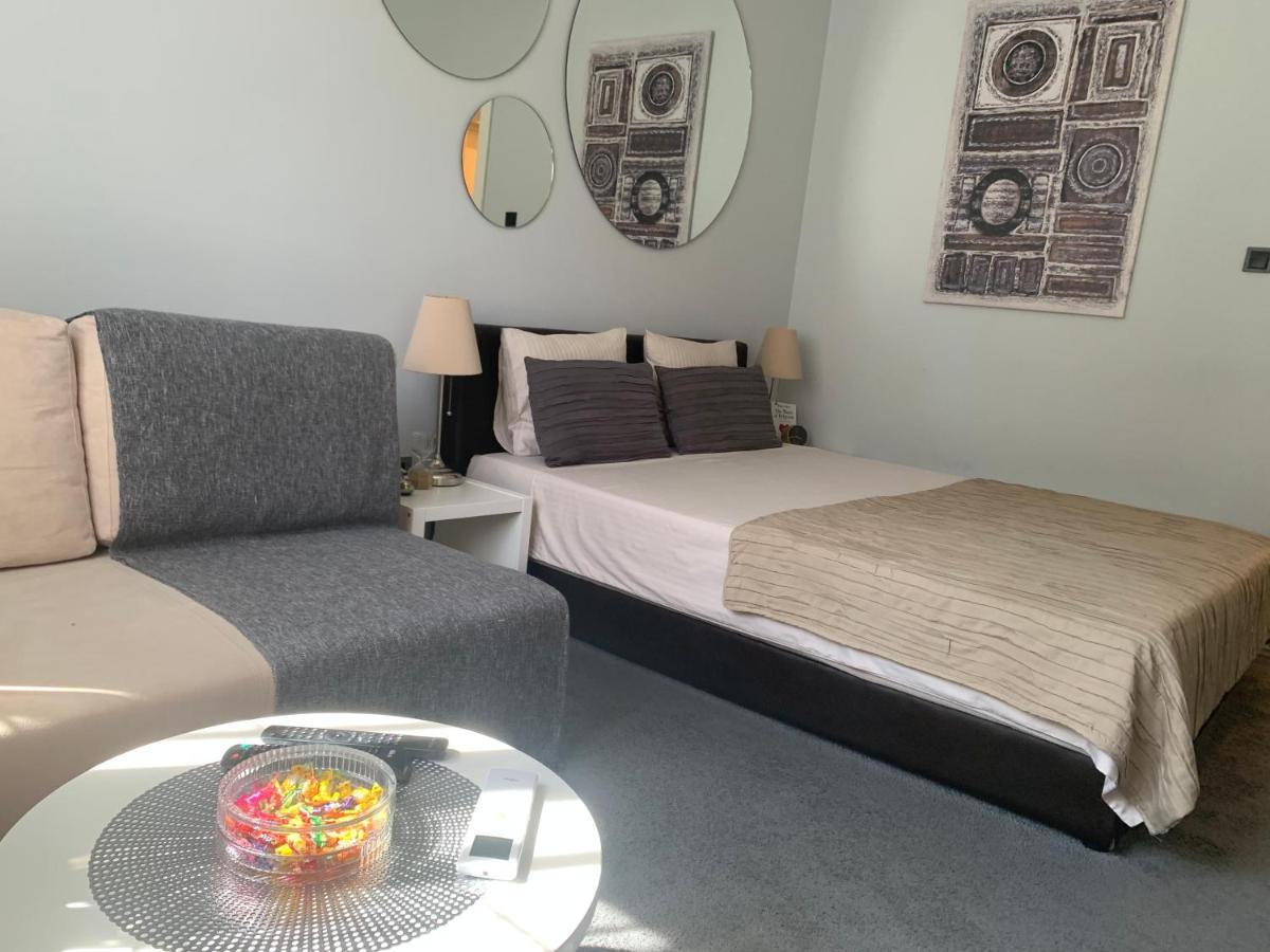 Apartment Skadarlija Beograd Bagian luar foto